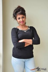 Tejaswi Madivada at Kerintha Movie Success Meet